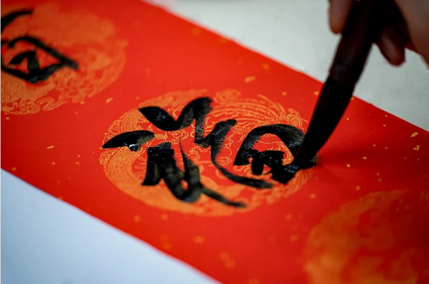 【网络中国节•春节】2026西咸新区春节文商旅活动在西咸吾悦广场正式启动