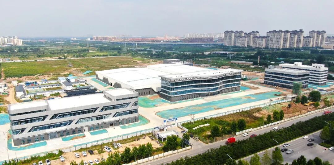 法士特新能源汽车智能传动系统及中试基地项目主体建设完成
